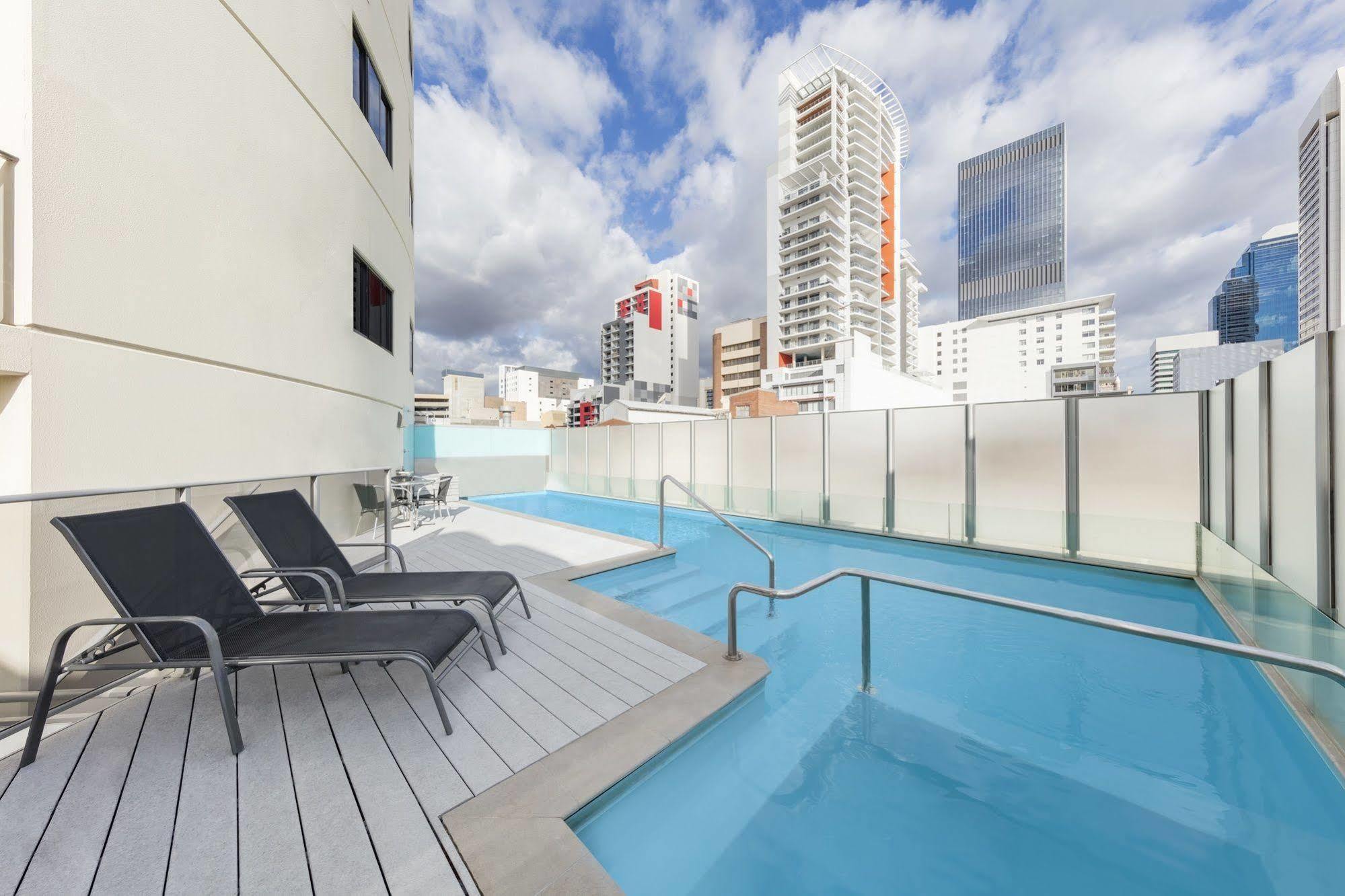 Adina Apartment Hotel Perth Barrack Plaza Eksteriør bilde